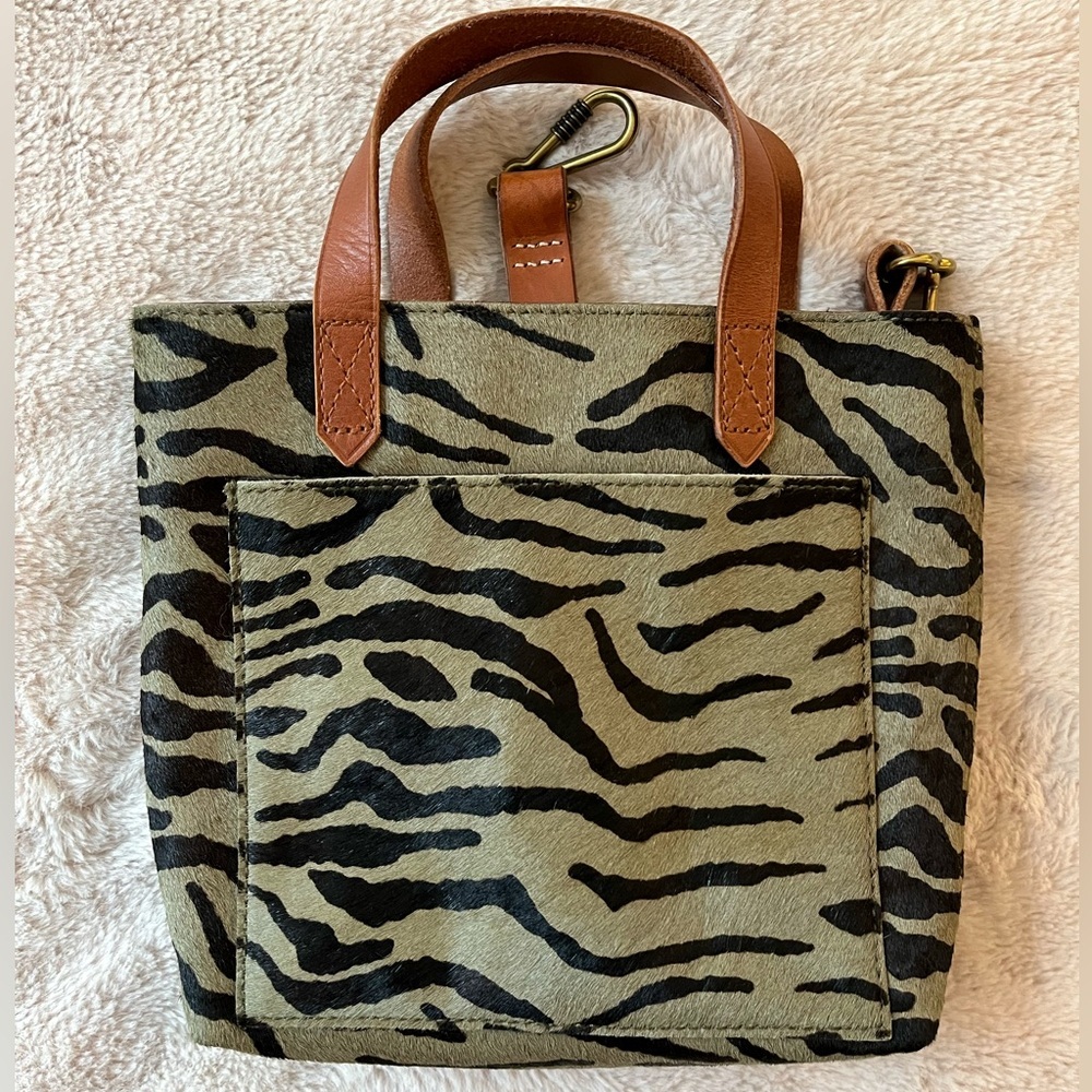 NWT Madewell The Small Transport Crossbody in Zebra